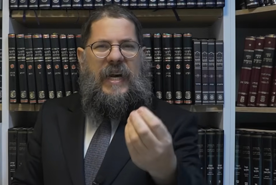 מנצחים את איראן - אבל מפסידים לעצמנו?! • הסיפור המטלטל של 'מצורע מתקתק' - חרדים10